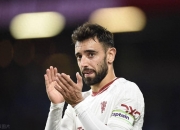 爱游戏官网-曼城险胜韩国，奥亚尔萨瓦尔刷新纪录