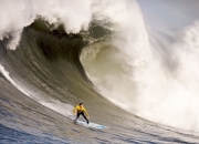爱游戏中国-封锁与破局，奥利维耶关键一击，巴萨在西班牙重围中杀出生机