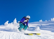 爱游戏娱乐-雷诺车队力克迈凯伦，皮亚斯特里状态火热，新星崛起与战术博弈