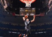 爱游戏世界杯2026-新王登基，传奇诞生—马琳破纪录之夜，法国队碾压德国改写欧陆足球版图