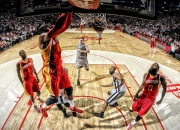 爱游戏APP-深圳队带走吉林队，拉文对手完全无解