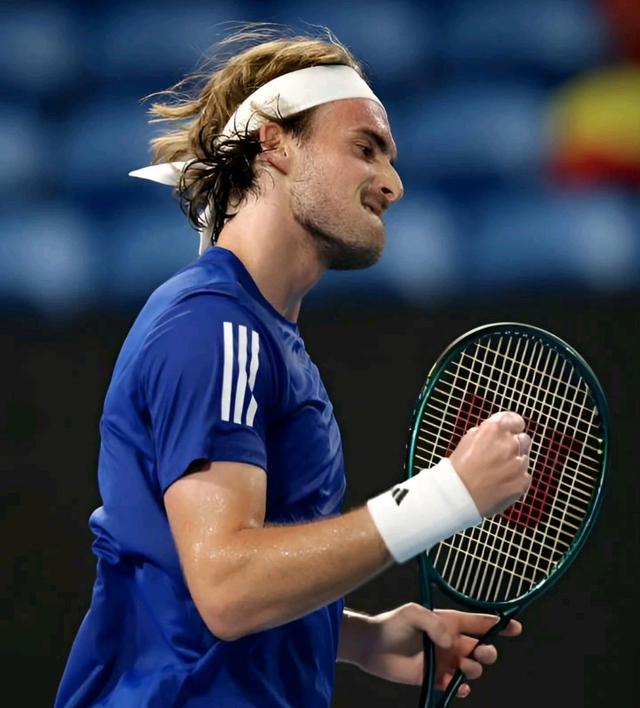 年终总决赛力克联合杯,西西帕斯状态火热 年终总决赛力克联合杯,西西帕斯状态火热