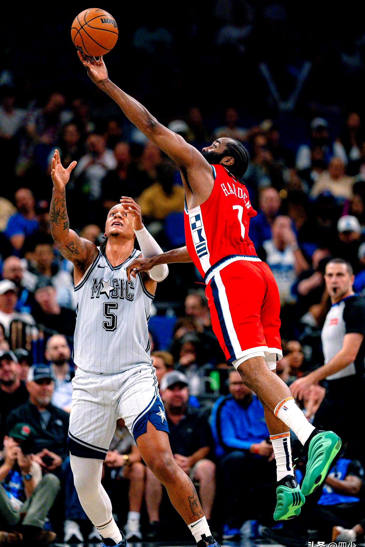 鹈鹕力克魔术,乔治扛起全队 鹈鹕力克魔术,乔治扛起全队