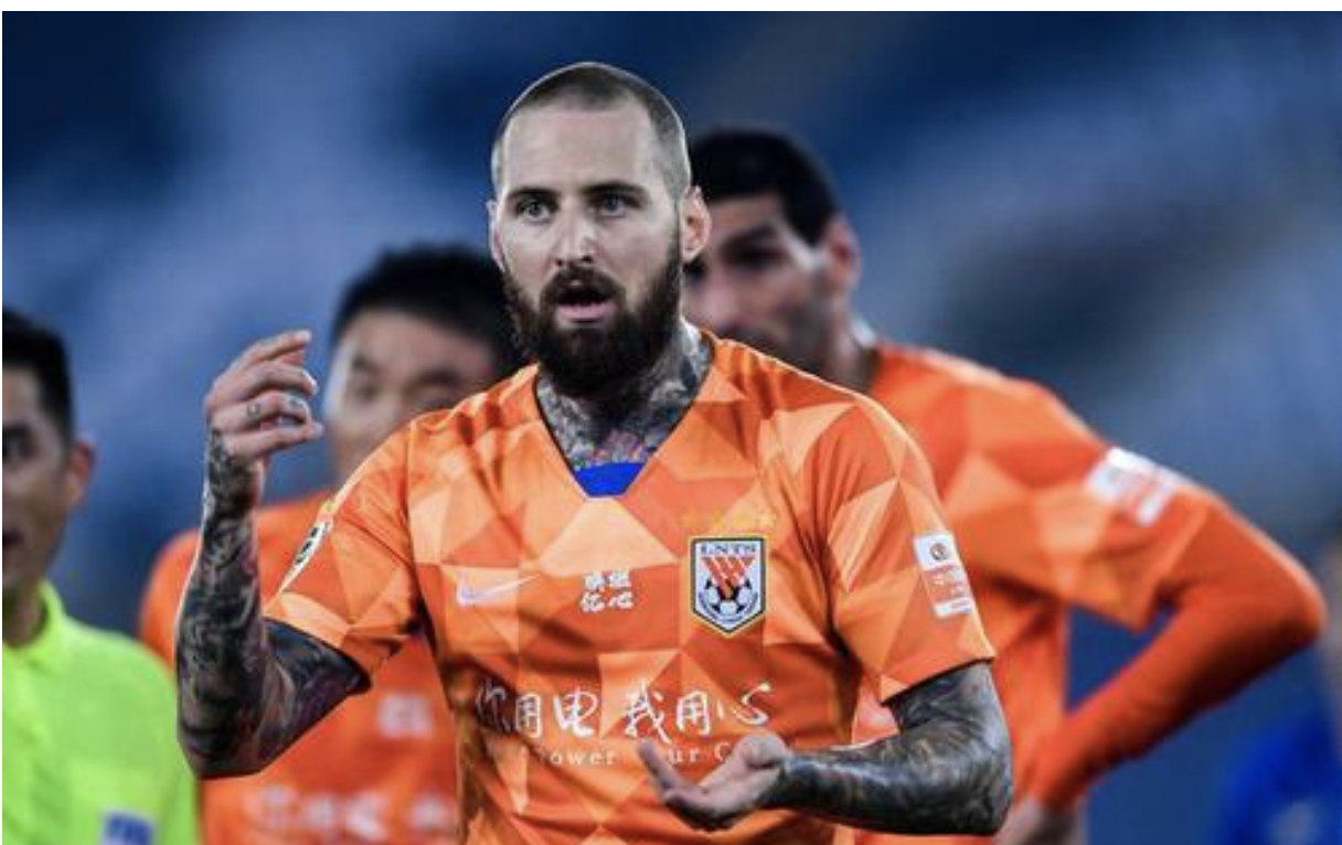 阿尔梅里亚遭遇惨败，季后降级压力增加