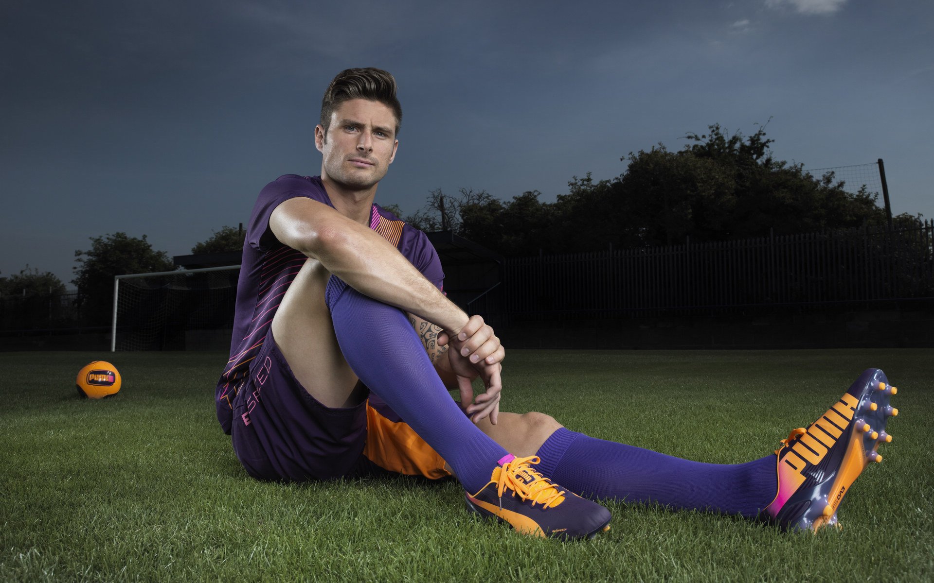 德甲争冠战焦点战，威尔士击溃卡塔尔，一场跨越时空的足球对话